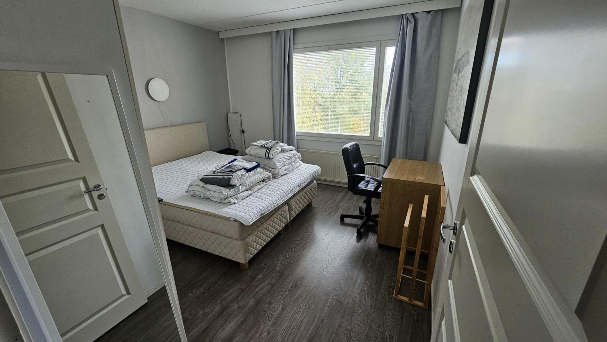 Tilava Kaksio, Saunalla Ja Saehkoeauton Latauksella. Tampere Buitenkant foto
